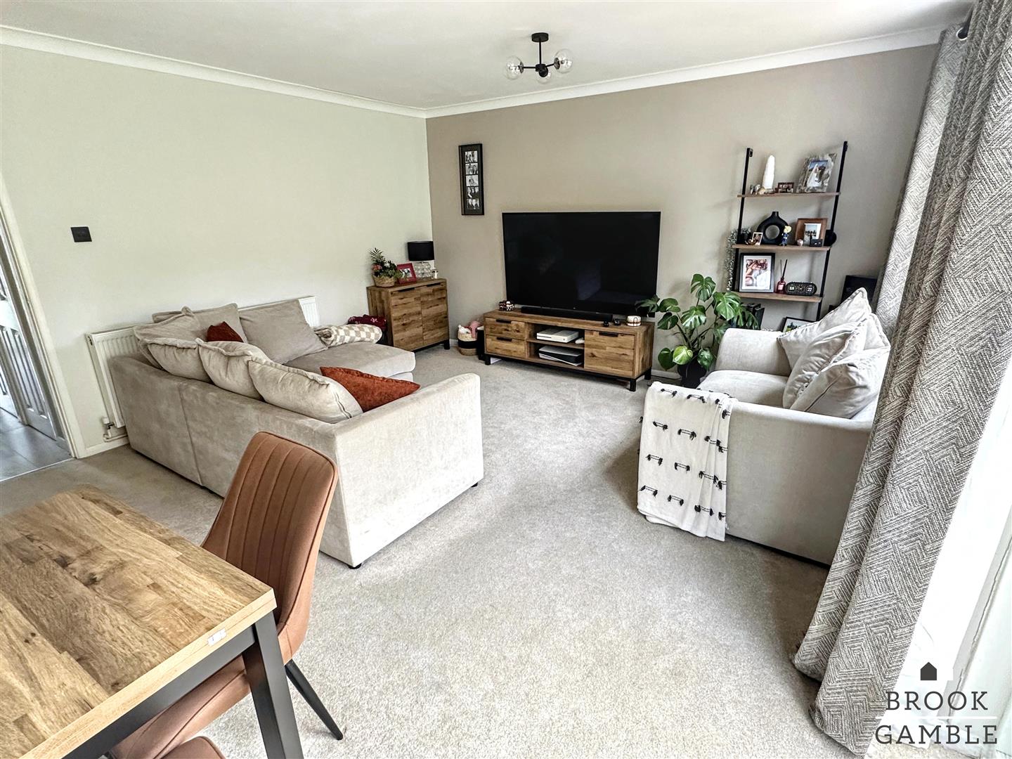 3 Bedroom House. Maywood Avenue in Eastbourne,  6